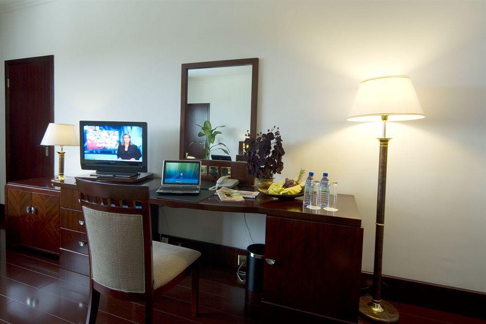 Golden Tulip Kumasi City Buitenkant foto