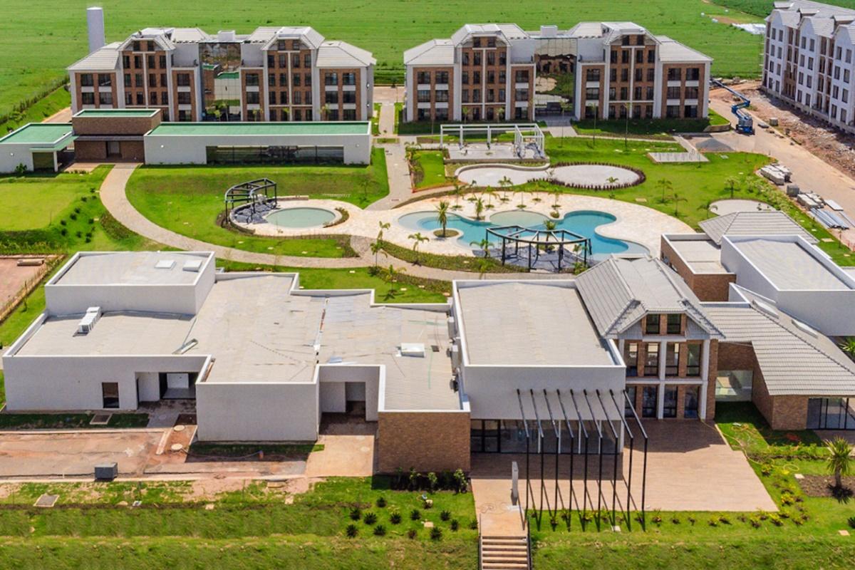Golden Tulip Kumasi City Buitenkant foto