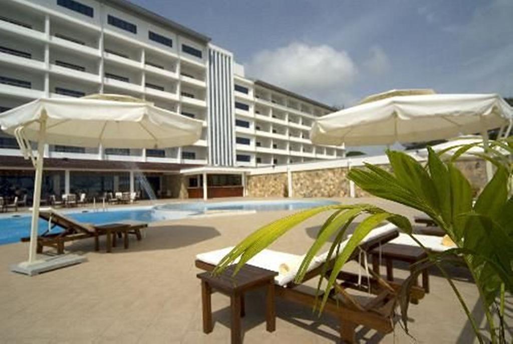 Golden Tulip Kumasi City Buitenkant foto
