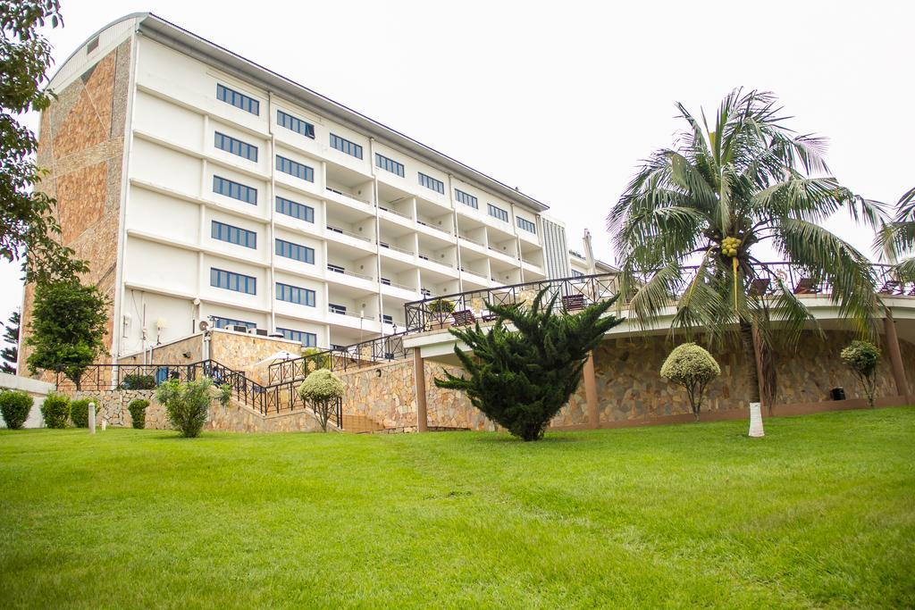 Golden Tulip Kumasi City Buitenkant foto